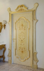 Vasari Door